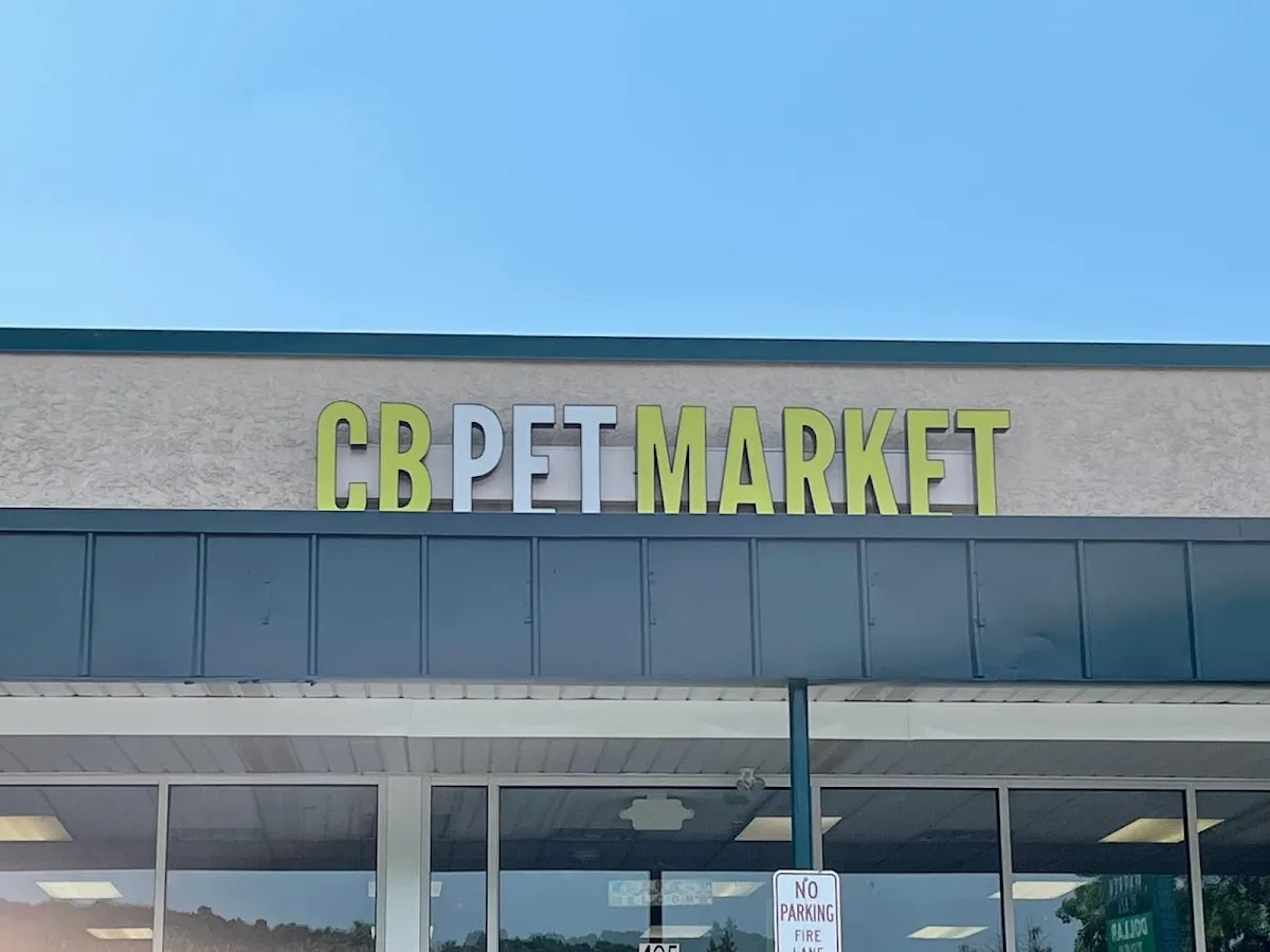 CB Pet Market