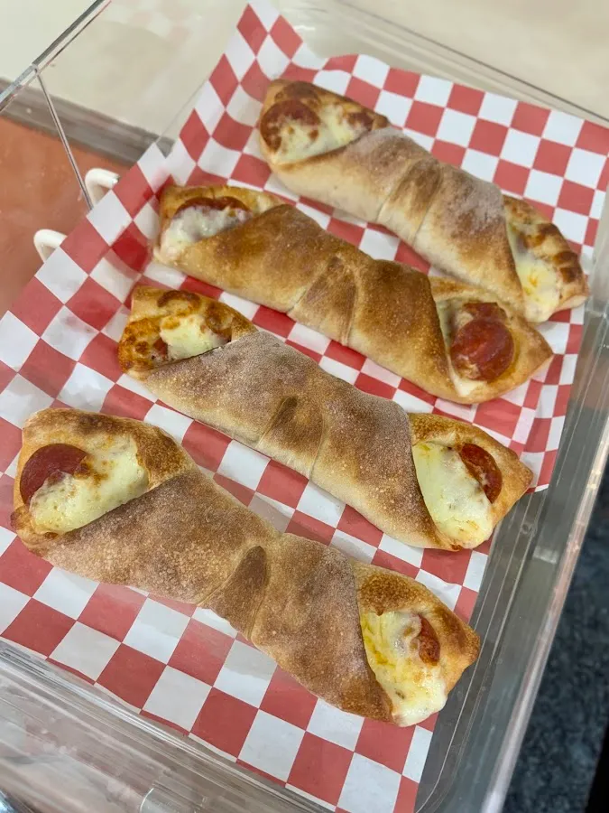 Cliffside Pizza photo 4