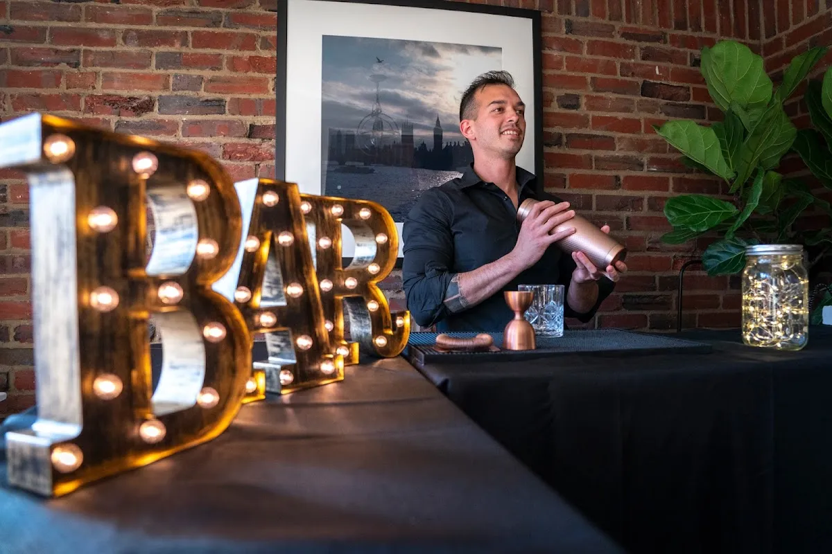 Compass & Cup Mixology and Bartending photo 5