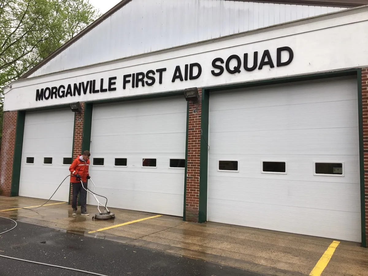 Complete Power Washing photo 2