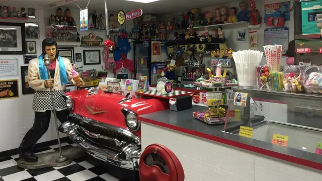 Cool Scoops Ice Cream Parlor photo 4