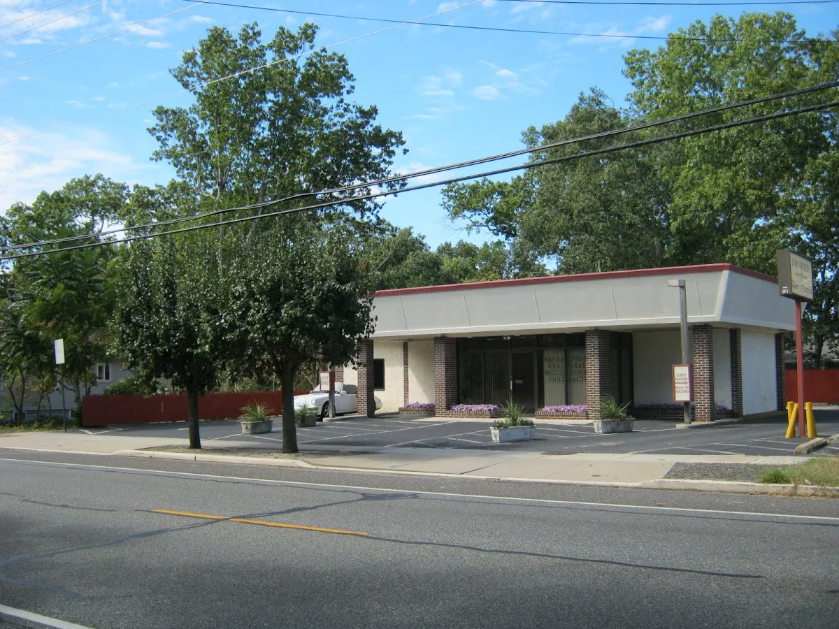 Cooper Robert A photo 4