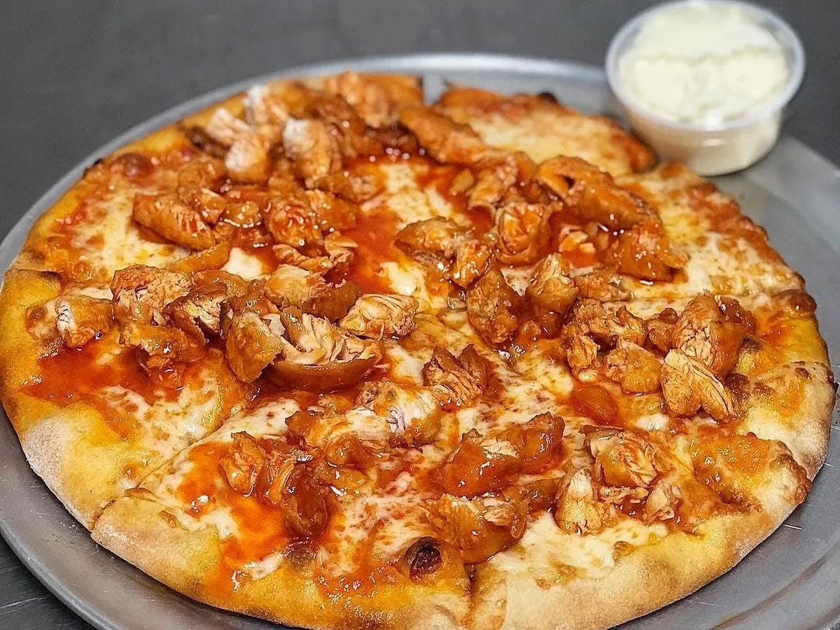 Costello's Pizzeria & Wings photo 3