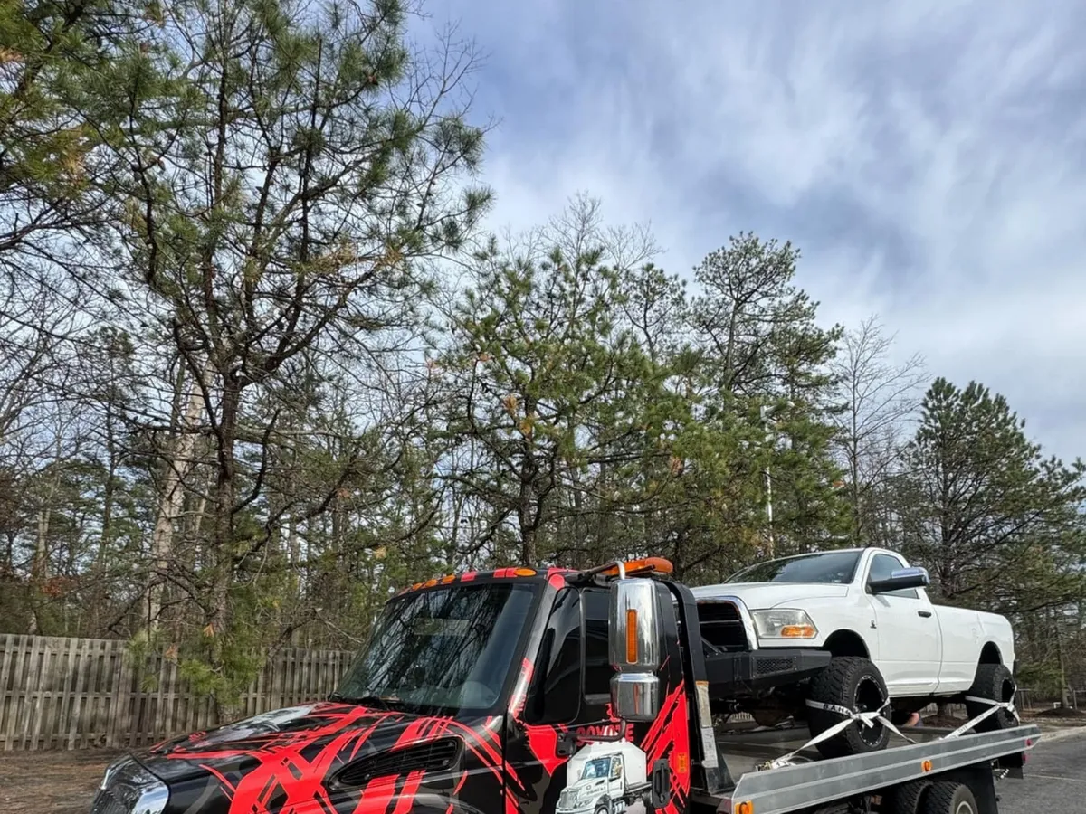 Coyote Towing & Recovery LLC