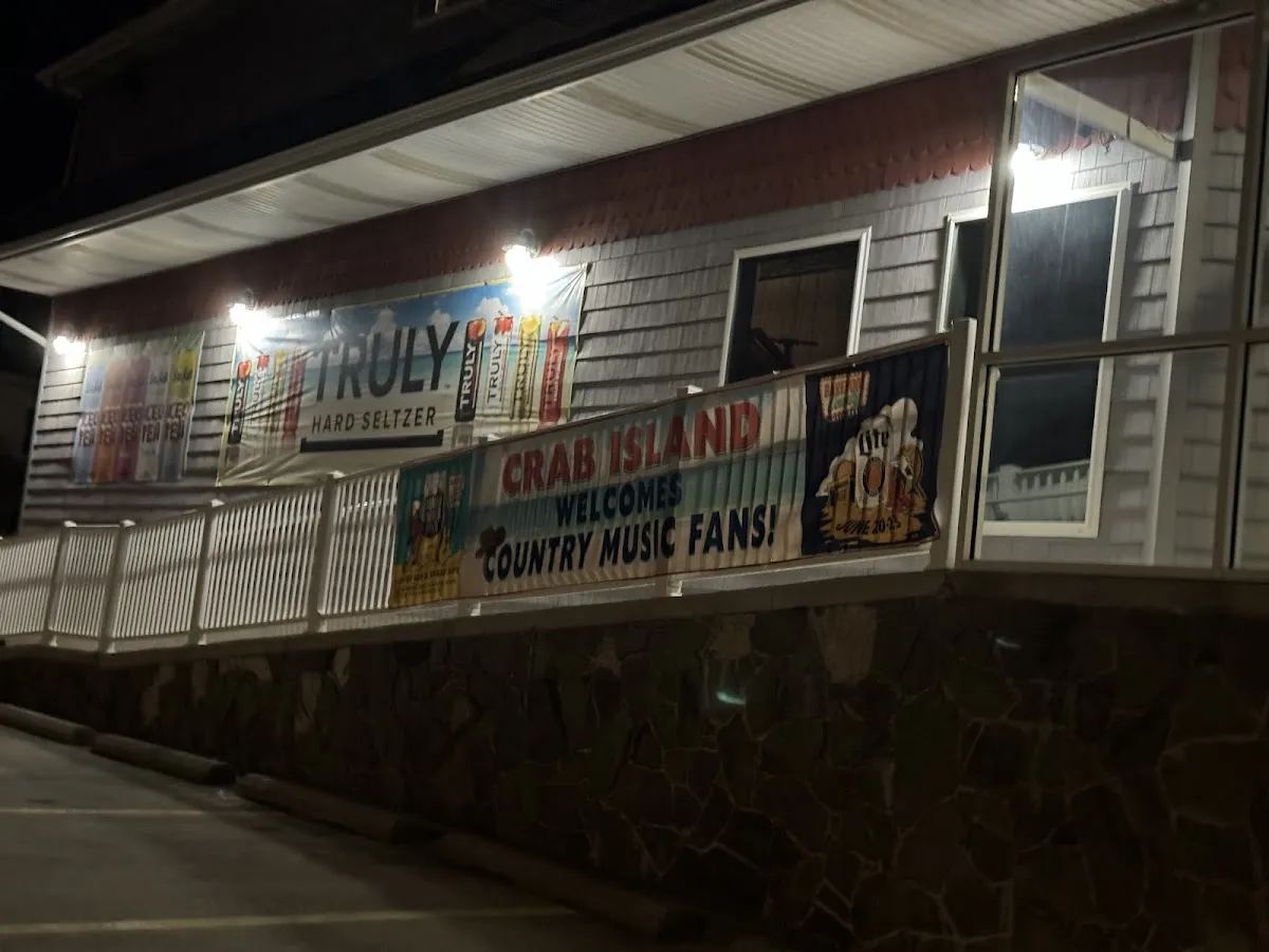 Crab Island Liquor Store
