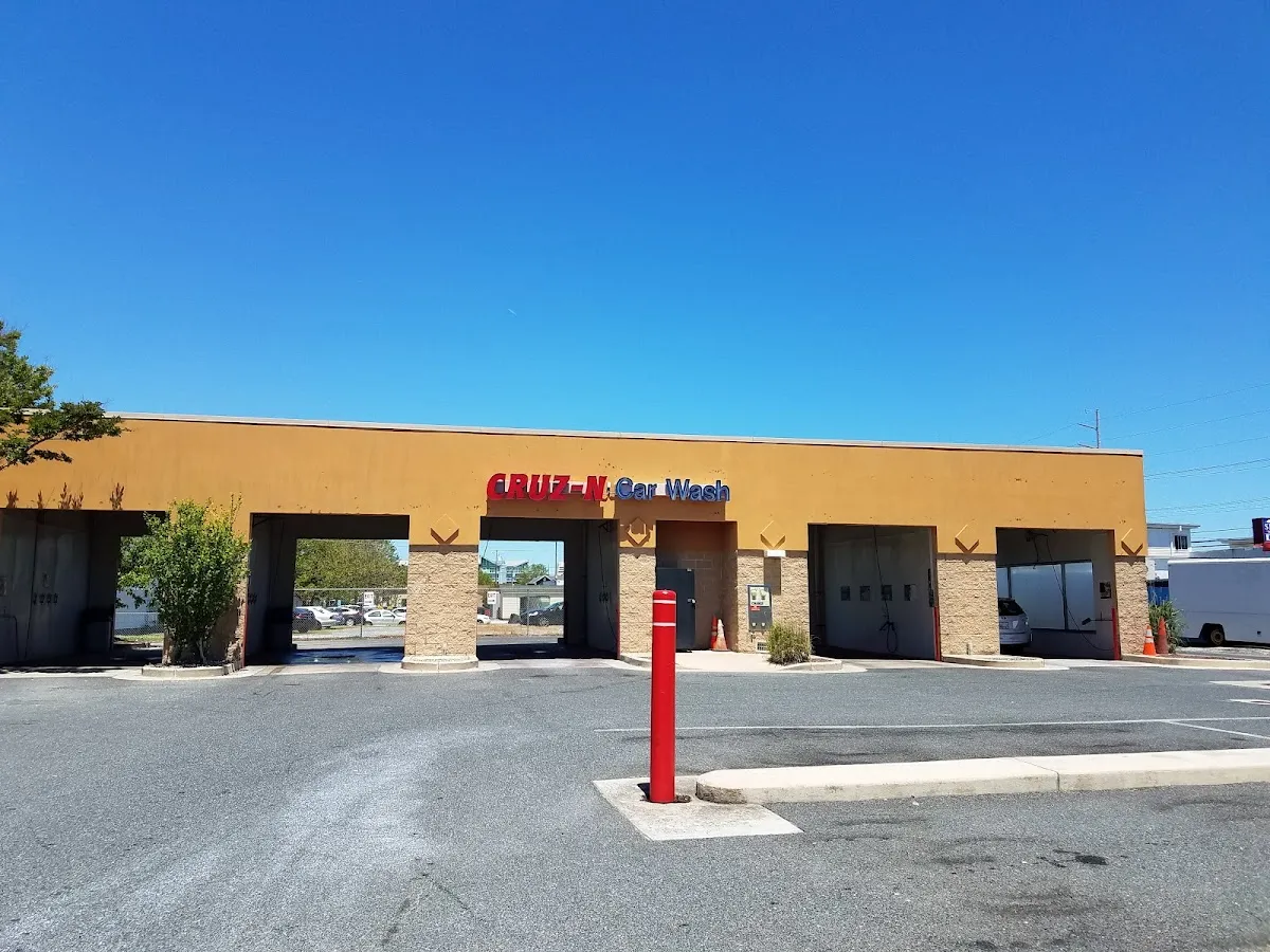 Cruz-N Car Wash
