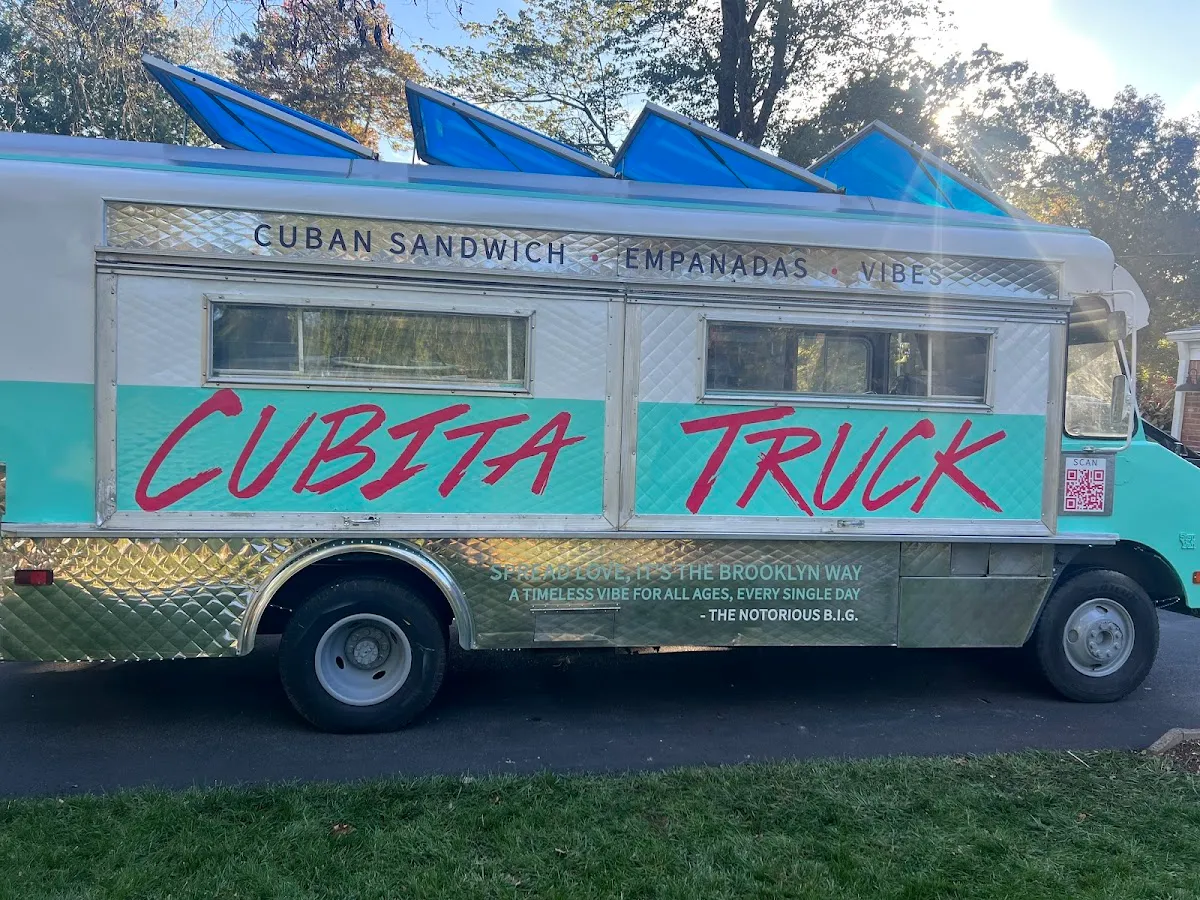 Cubita Truck photo 4