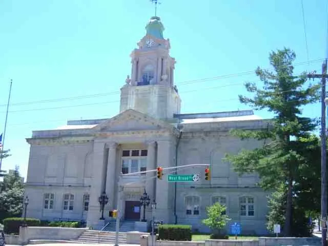 Cumberland County Courthouse