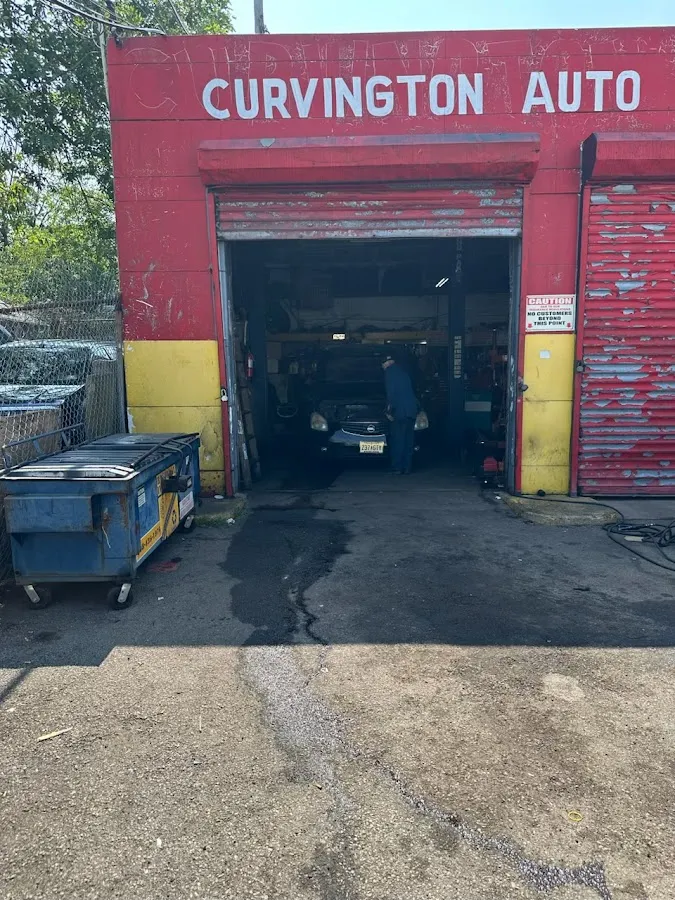 Curvington Auto photo 2