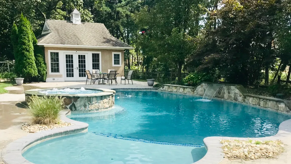 D & N POOL SERVICES LLC