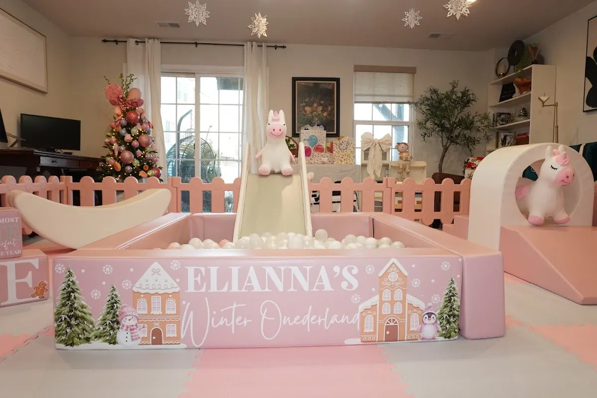 DÍA DE PLAY SOFT PLAY RENTALS