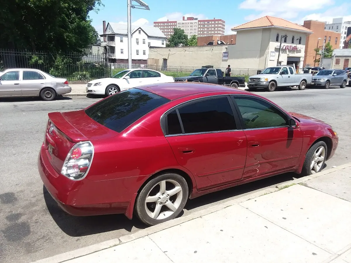 D'Aloia Used Auto Sales & Recycling photo 2