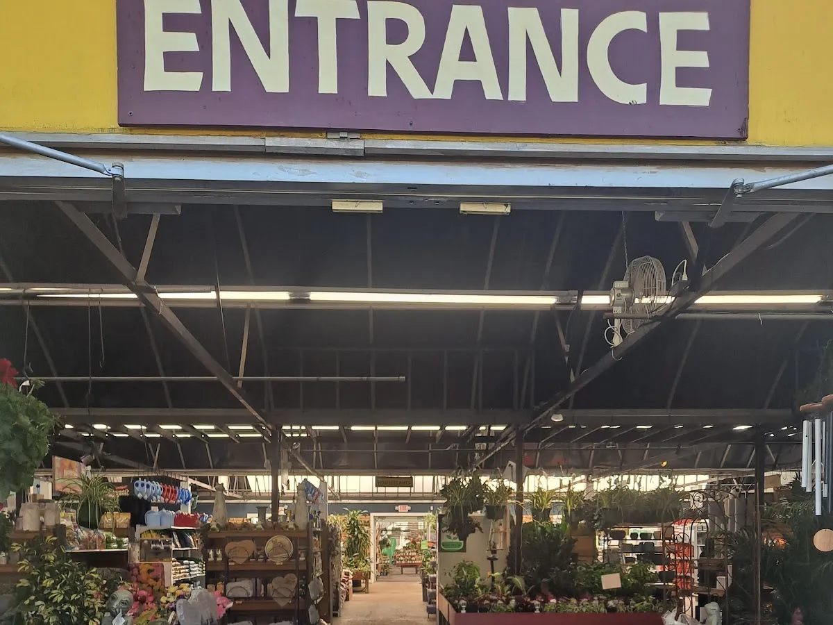 Dambly's Garden Center