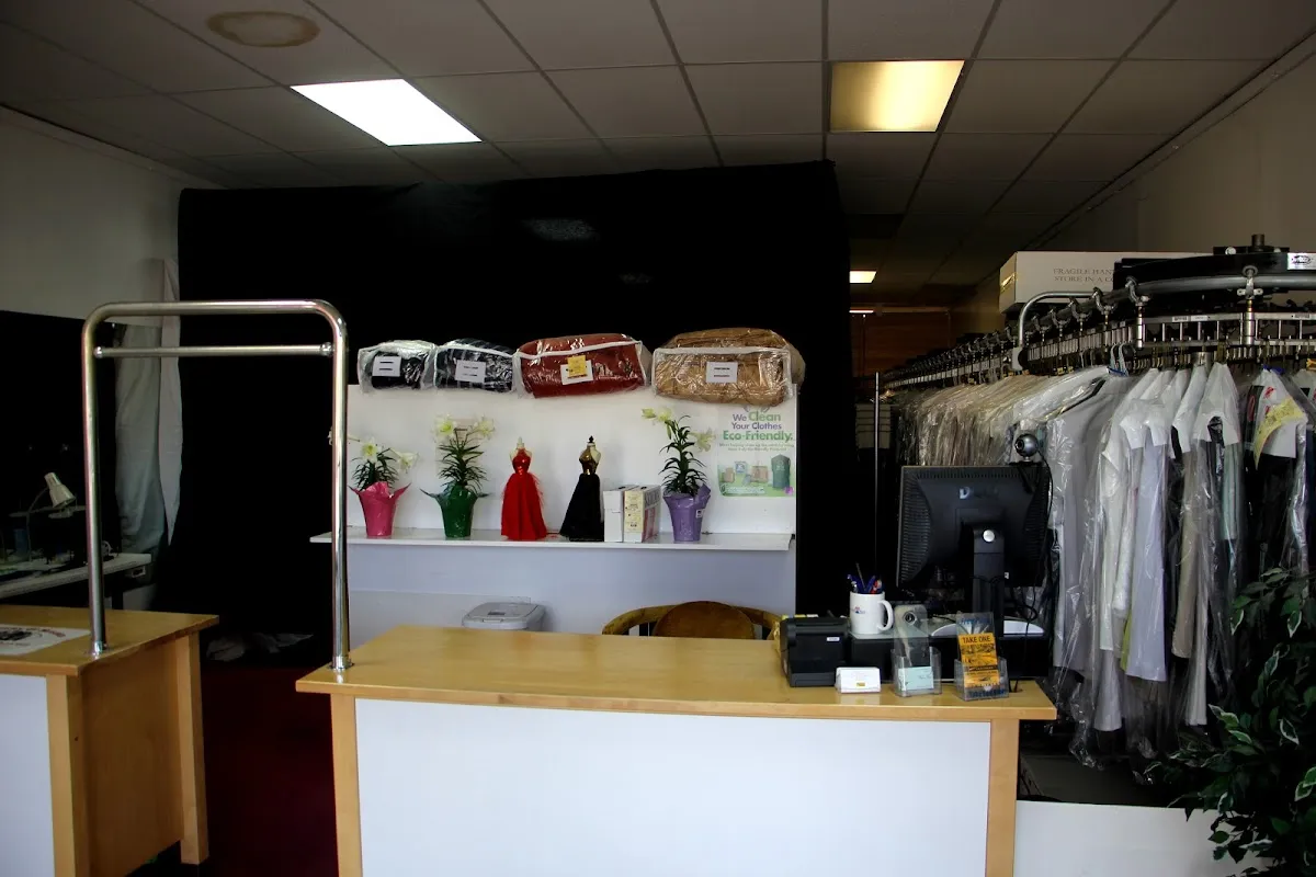 Dan Quality Cleaners photo 3