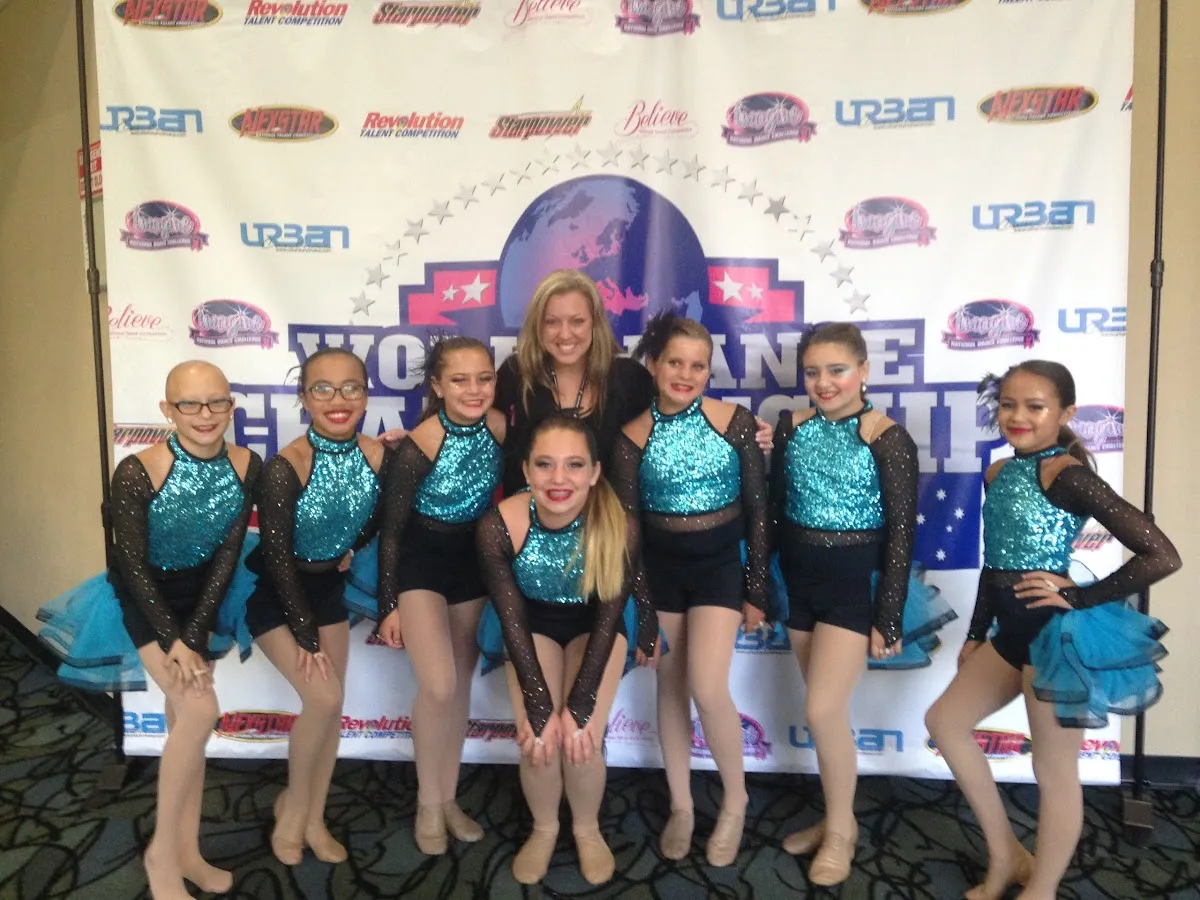 Dance With Marie photo 3