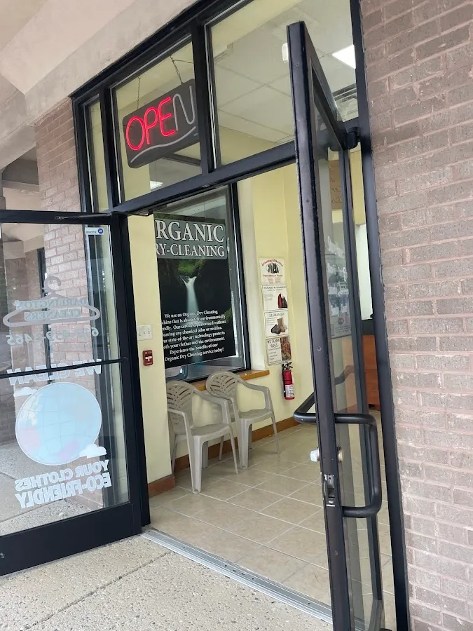 Darlington Square Cleaners