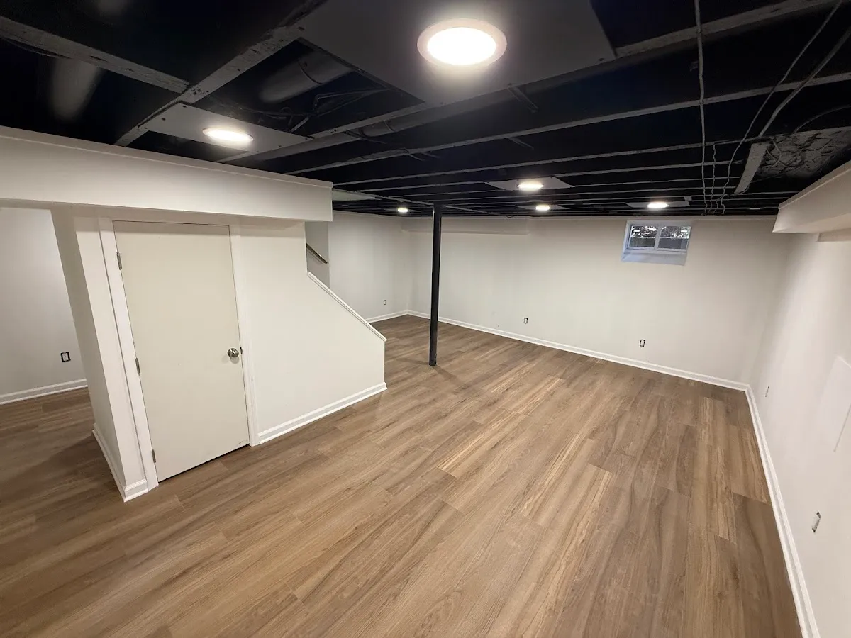 DaRon Construction and Garage Doors photo 3