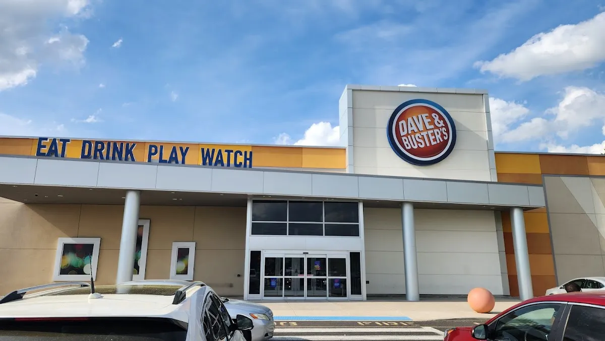Dave & Buster's Gloucester