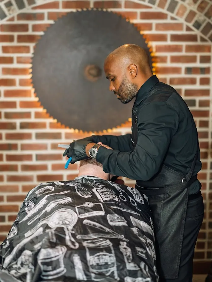 Dave Reyes Cutz photo 2