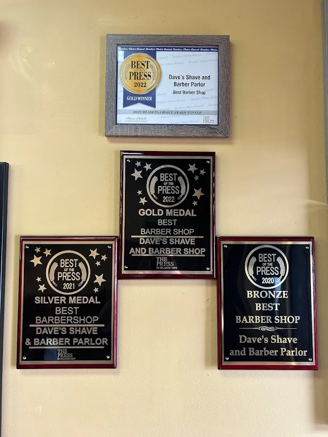 Dave's Shave and Barber Parlor photo 4