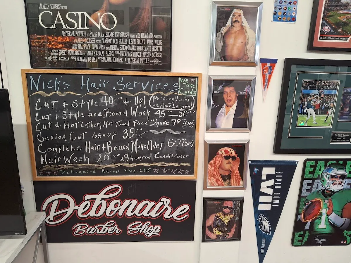 Debonaire Barber Shop LLC photo 4