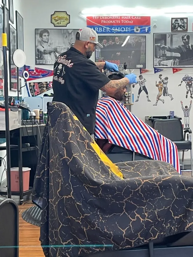 Debonaire Barber Shop LLC photo 5
