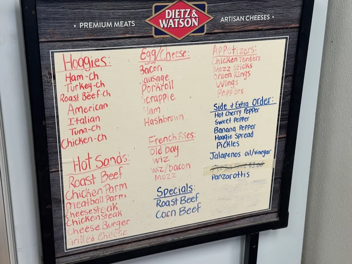 Del Buono’s Bakery and Carmen’s Deli photo 2