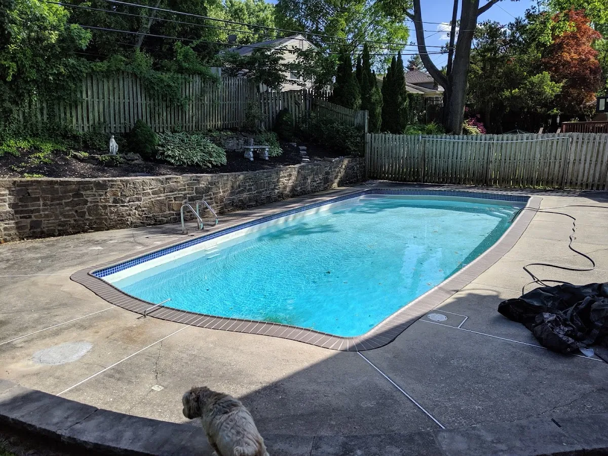 Del Val Pool Maintenance photo 2