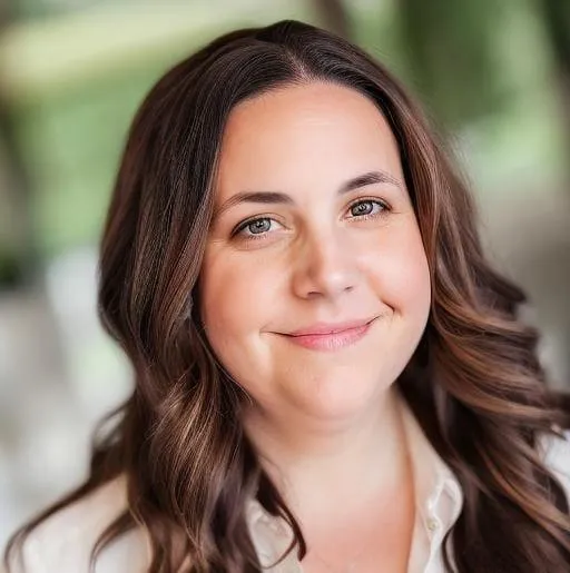 Deven Hamidy - Realtor