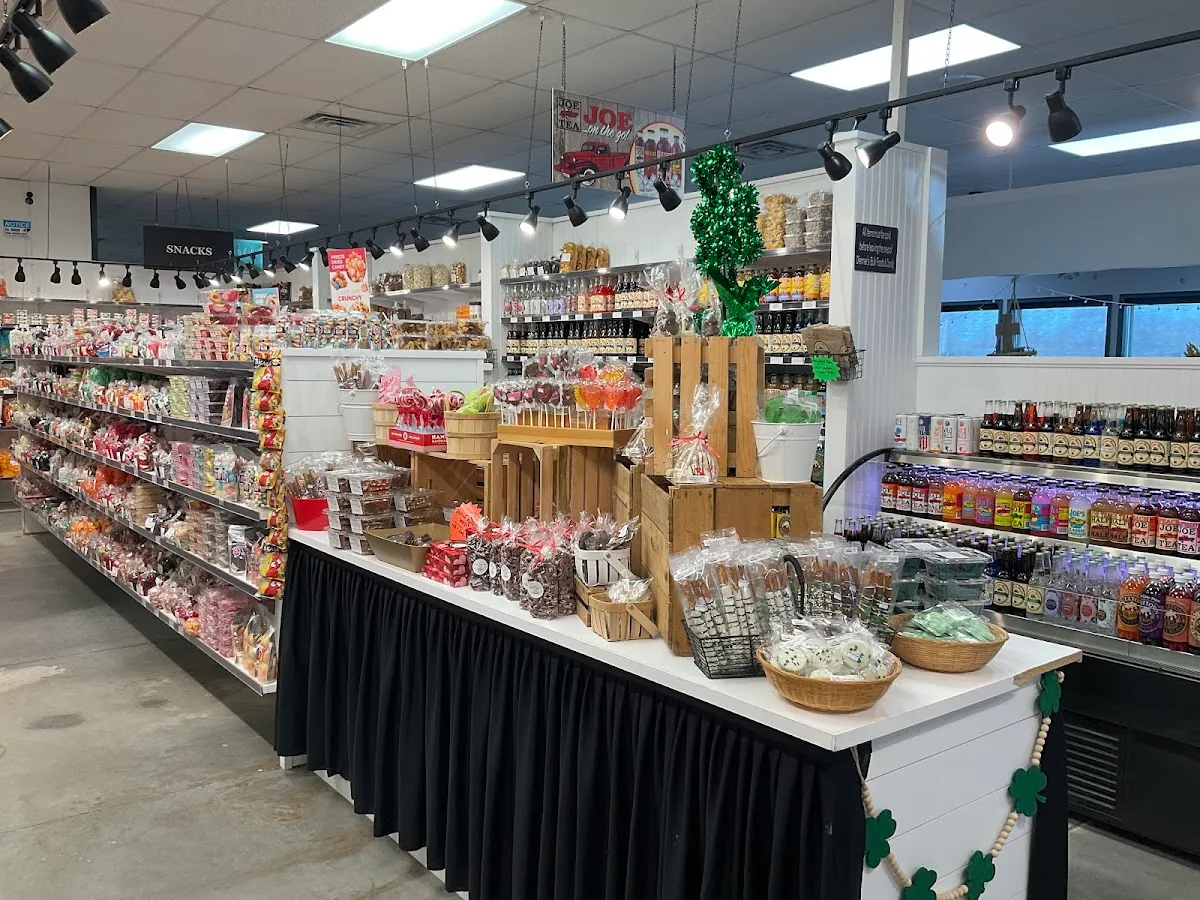 Dienner's Bulk Foods & Candy