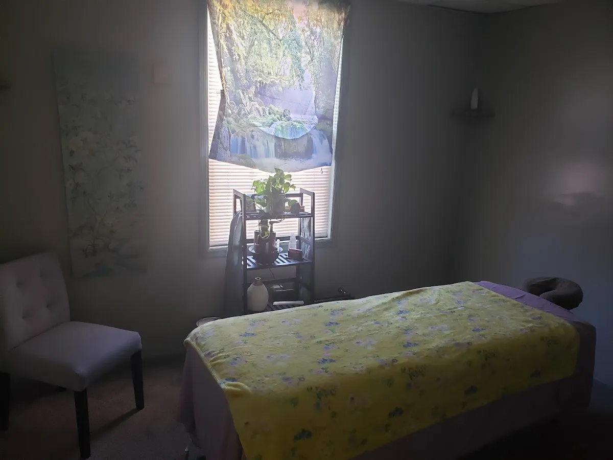 Divine Healing Massage & Wellness, LLC photo 2