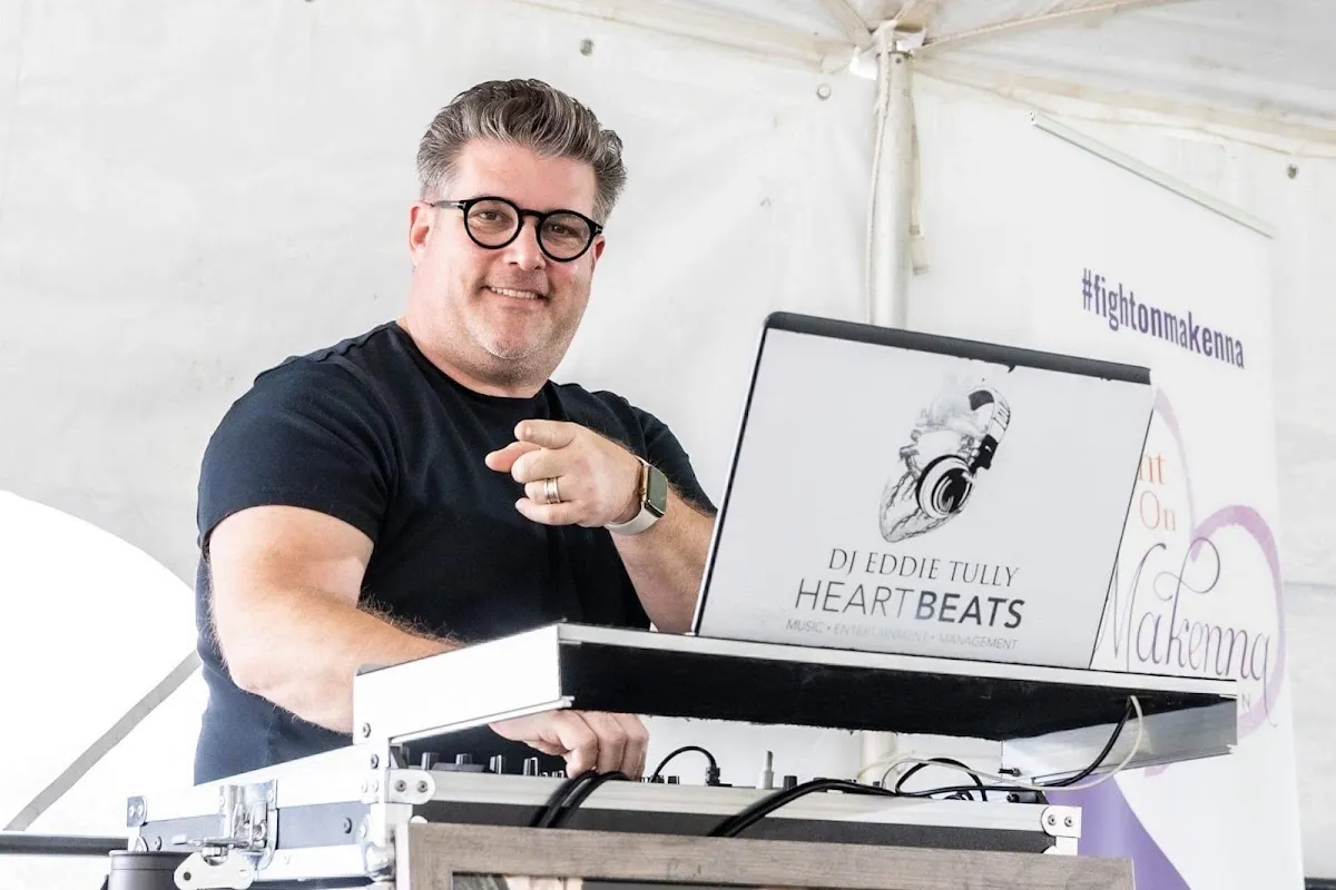 DJ EDDIE TULLY photo 3