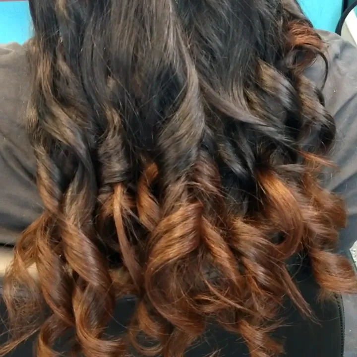 Dominican Touch Unisex Salon photo 3