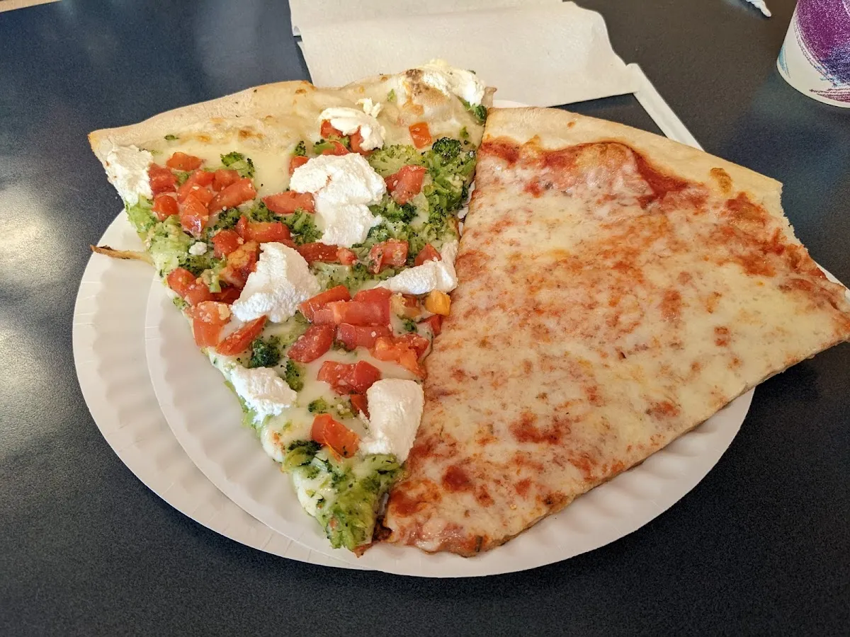 Dominic's Pizza photo 4