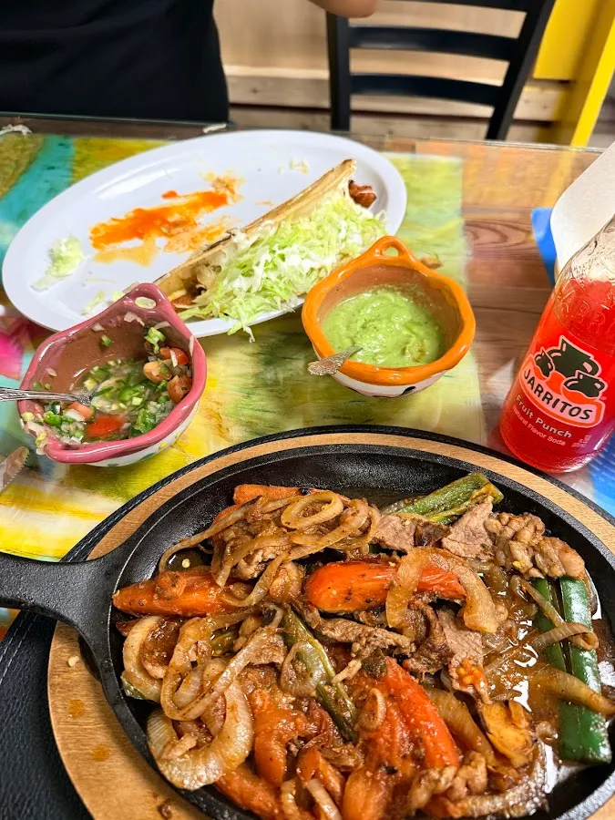 Don Goyo Tacos Mexicanos photo 5