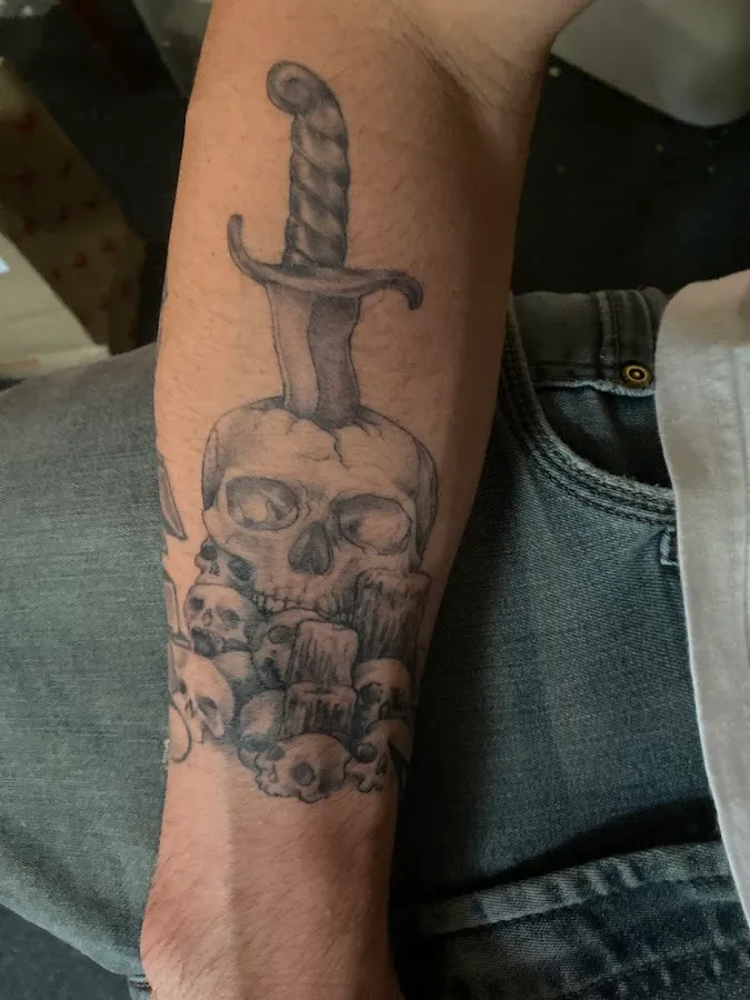 Drop N Ink Tattoo Shop