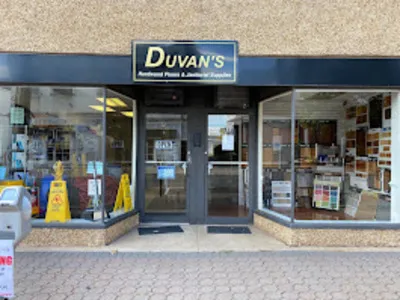 Duvan's Hardwood Floors, LLC