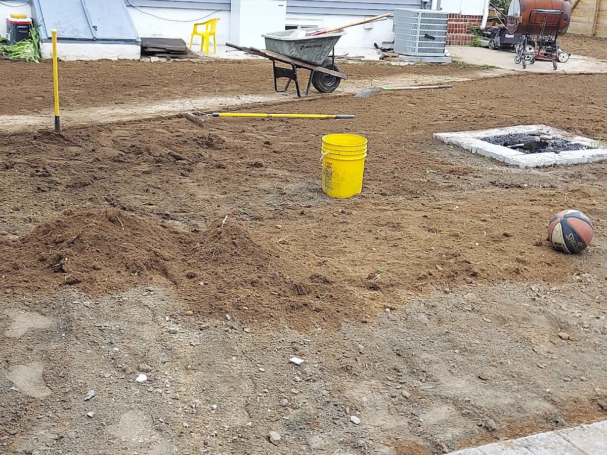 E & S Construction and Landscaping photo 4