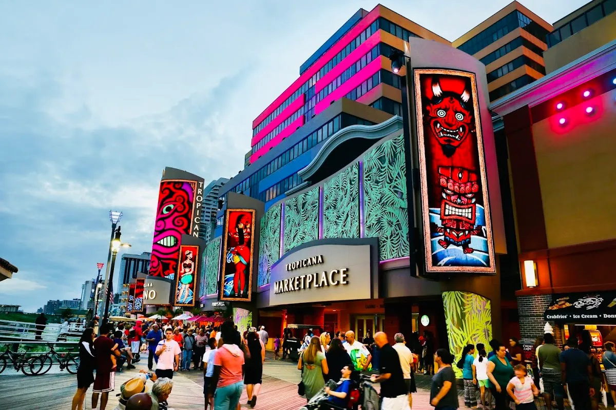 Eastern Sign Tech, LLC