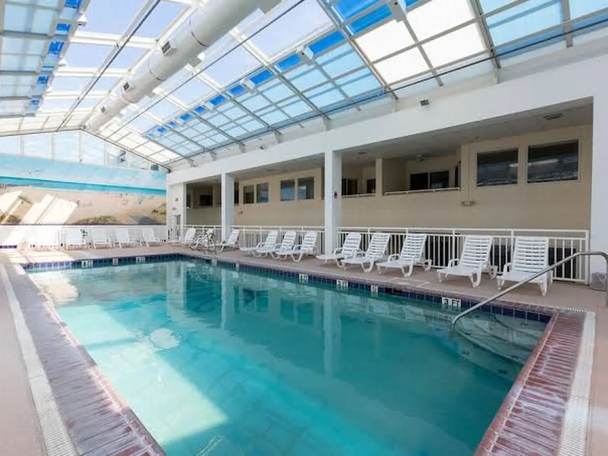 Ebb Tide Suites at Shorebreak Resorts photo 5