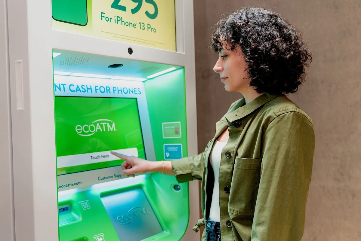 ecoATM photo 2