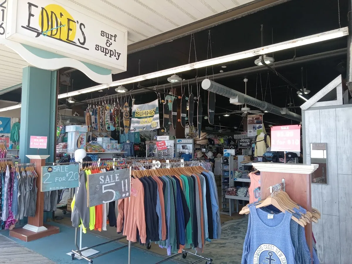 EDDIE'S Surf & Supply