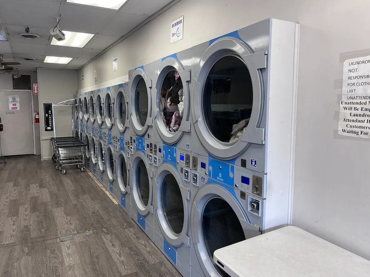 Edgewater Park Laundromat 24/7