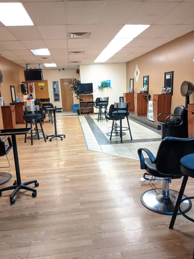 Effizzi African Hair Braiding Shop