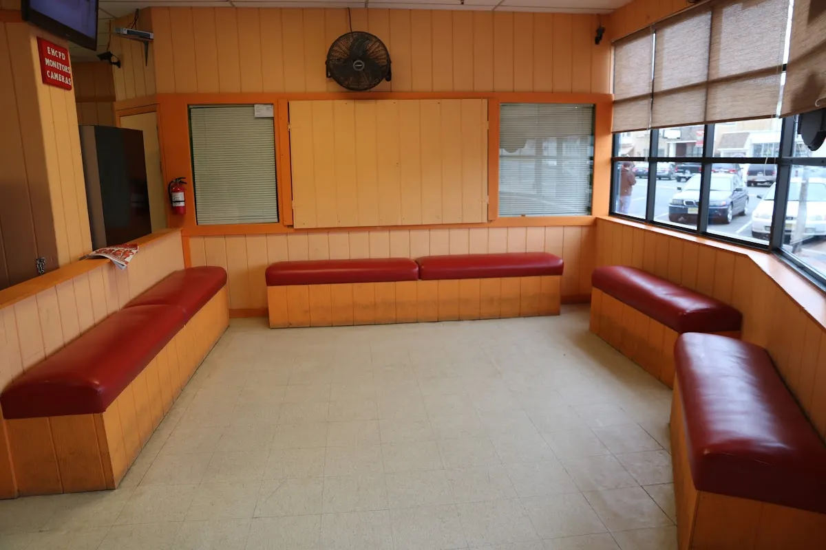 Egg Harbor City Laundromat photo 3