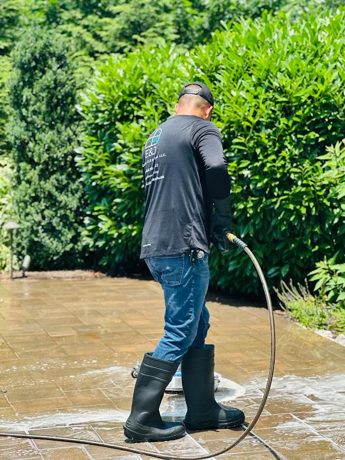 E&J Window Cleaning LLC.