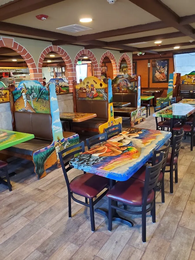 El Azteca Mexican Restaurant Bar & Grill