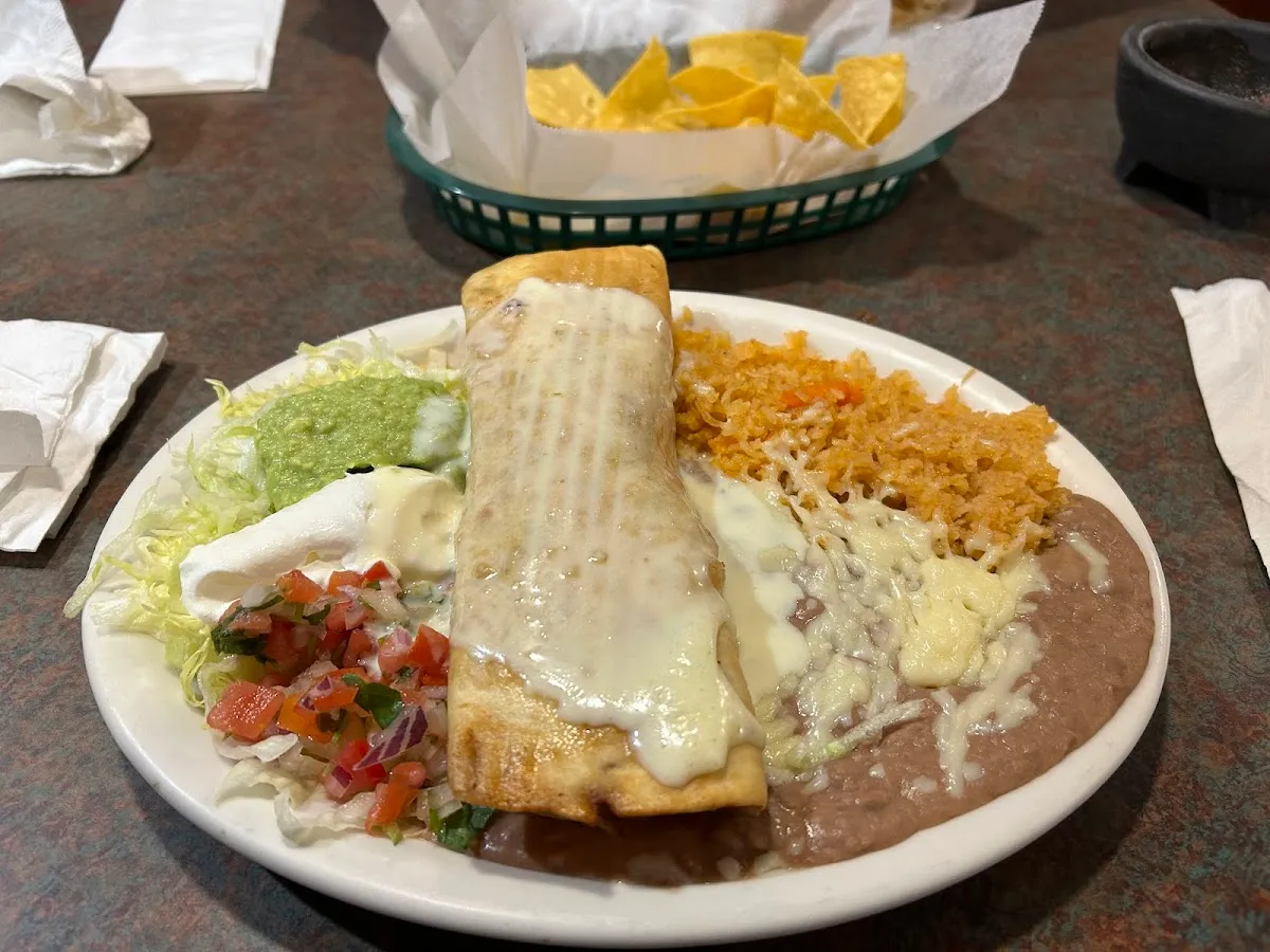 EL METATE TAQUERIA RESTAURANT photo 5