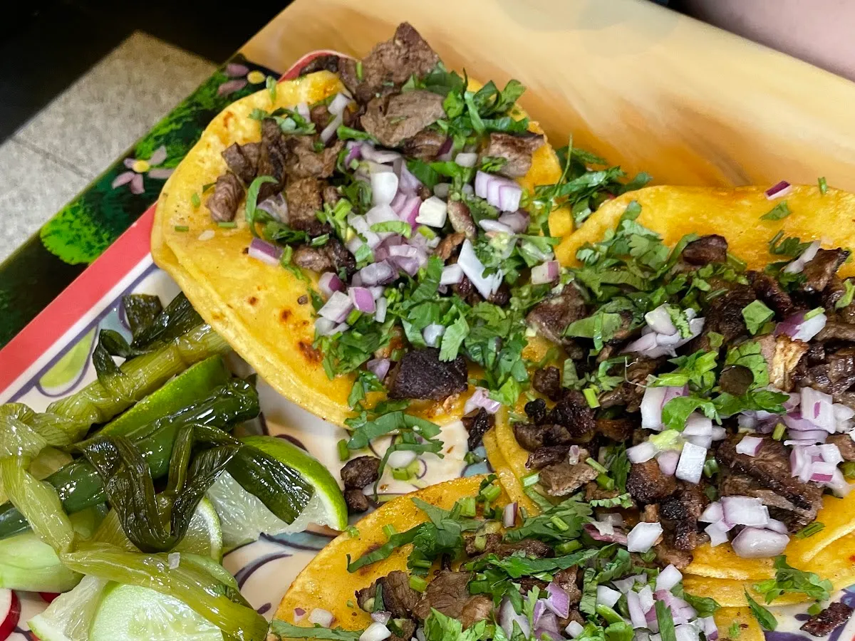 EL MEXICANO RESTAURANT Y TAQUERIA photo 3