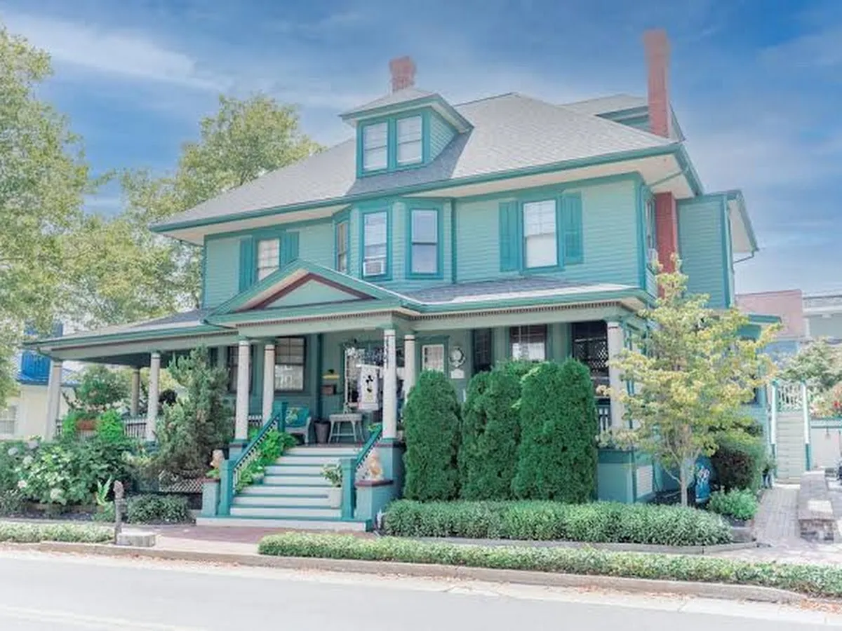 Elaine's Cape May photo 4